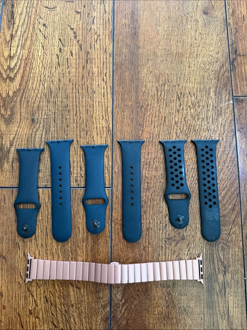 Apple Watch Bands Lot - Black Silicone & Rose Gold Link Bracelet